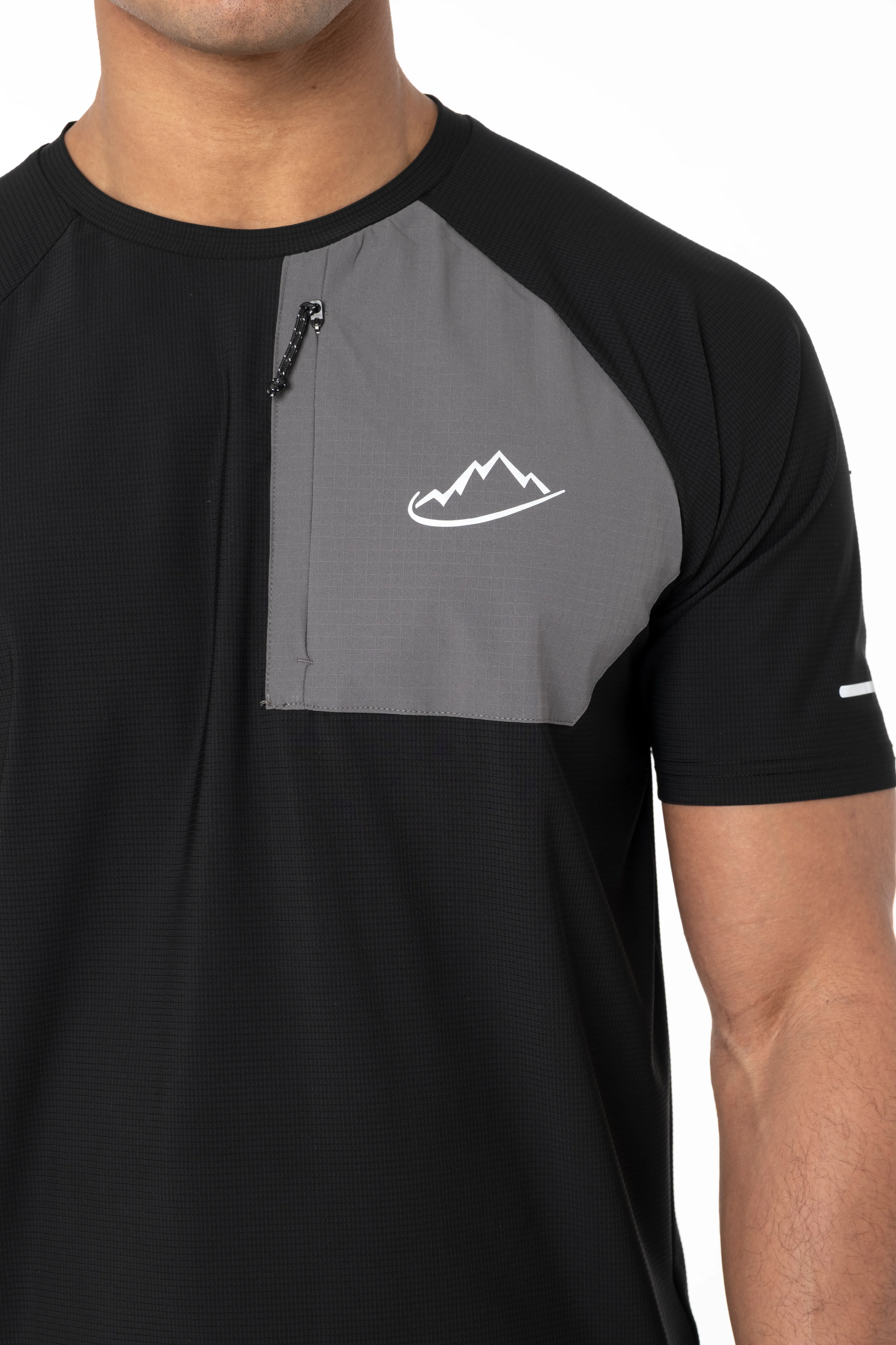 Black / Grey Verto T-Shirt - Image 3